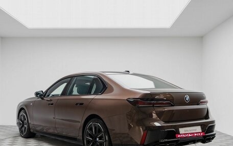 BMW 7 серия, 2025 год, 21 000 000 рублей, 9 фотография