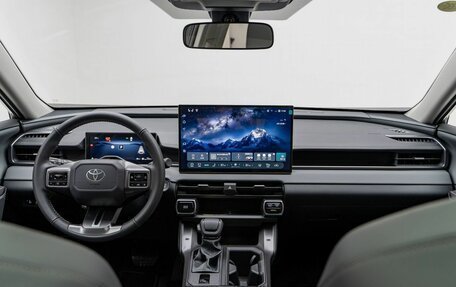 Toyota RAV4, 2026 год, 4 990 000 рублей, 14 фотография