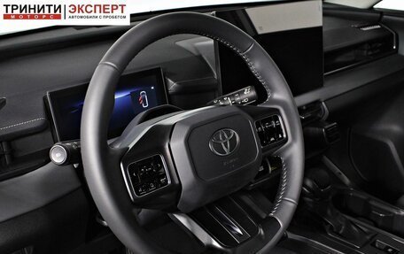 Toyota RAV4, 2026 год, 4 890 000 рублей, 14 фотография