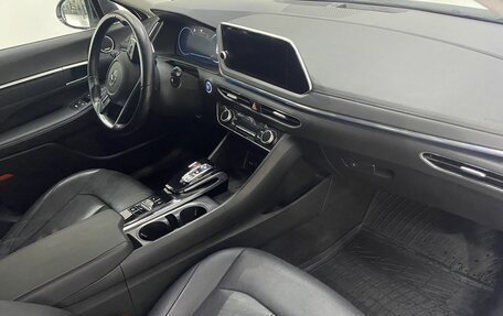 Hyundai Sonata VIII, 2020 год, 2 670 000 рублей, 12 фотография