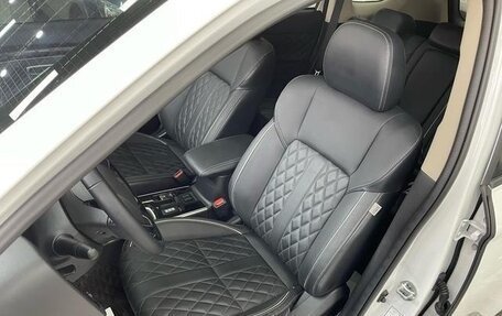 Mitsubishi Outlander III рестайлинг 3, 2022 год, 2 059 000 рублей, 14 фотография