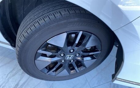 Honda Stepwgn, 2023 год, 2 548 000 рублей, 23 фотография