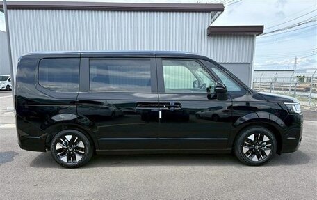 Honda Stepwgn, 2023 год, 4 фотография