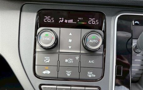 Honda Stepwgn, 2023 год, 14 фотография