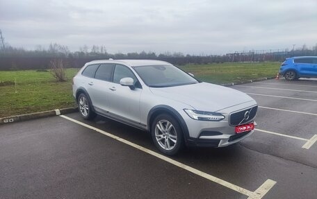 Volvo V90 Cross Country I рестайлинг, 2019 год, 2 400 000 рублей, 1 фотография