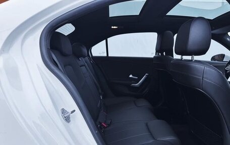 Mercedes-Benz A-Класс, 2021 год, 2 218 000 рублей, 12 фотография