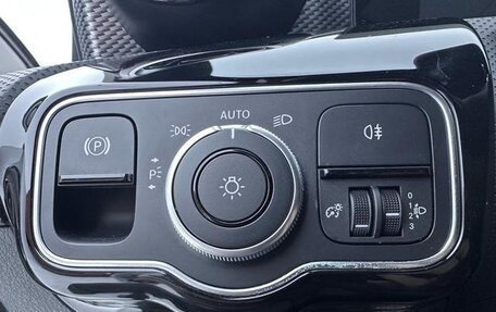 Mercedes-Benz A-Класс, 2021 год, 2 218 000 рублей, 16 фотография