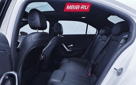 Mercedes-Benz A-Класс, 2021 год, 2 218 000 рублей, 11 фотография