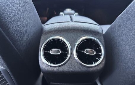 Mercedes-Benz A-Класс, 2021 год, 2 218 000 рублей, 24 фотография