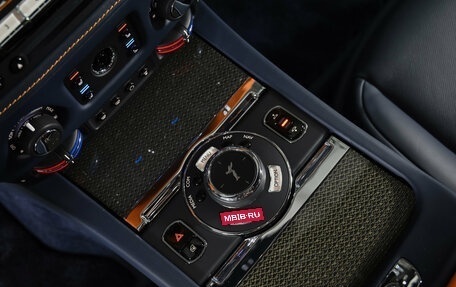 Rolls-Royce Wraith, 2021 год, 42 500 000 рублей, 23 фотография