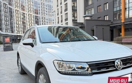 Volkswagen Tiguan II, 2017 год, 2 149 000 рублей, 4 фотография