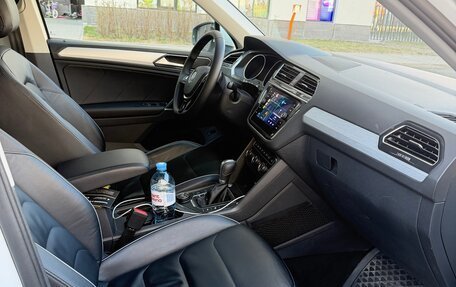 Volkswagen Tiguan II, 2017 год, 2 149 000 рублей, 22 фотография