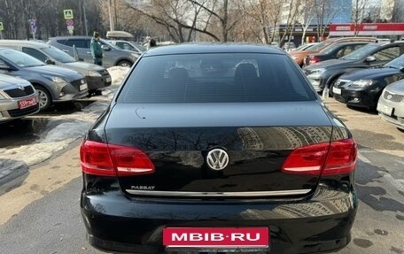 Volkswagen Passat B7, 2011 год, 960 000 рублей, 6 фотография