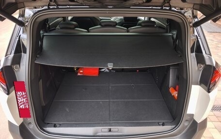 Peugeot 5008 II, 2021 год, 2 350 000 рублей, 14 фотография