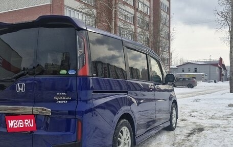 Honda Stepwgn IV, 2016 год, 2 050 000 рублей, 19 фотография