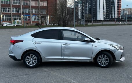 Hyundai Solaris II рестайлинг, 2020 год, 760 000 рублей, 6 фотография