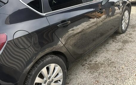 Opel Astra J, 2011 год, 680 000 рублей, 4 фотография