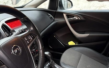 Opel Astra J, 2011 год, 680 000 рублей, 9 фотография