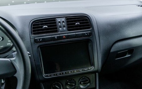 Volkswagen Polo VI (EU Market), 2011 год, 599 000 рублей, 15 фотография