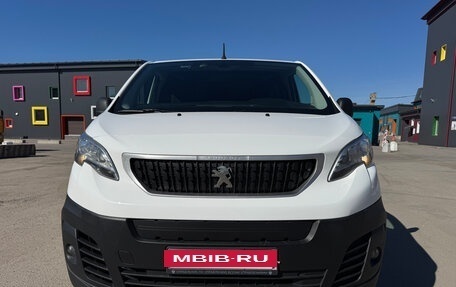 Peugeot Expert, 2022 год, 2 970 000 рублей, 2 фотография