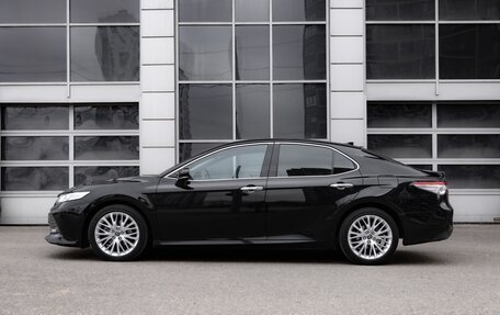 Toyota Camry, 2019 год, 2 990 000 рублей, 13 фотография