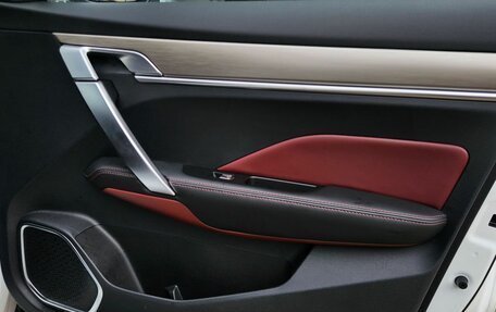 Geely Coolray I, 2023 год, 1 950 000 рублей, 21 фотография