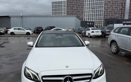 Mercedes-Benz E-Класс, 2016 год, 3 850 000 рублей, 2 фотография