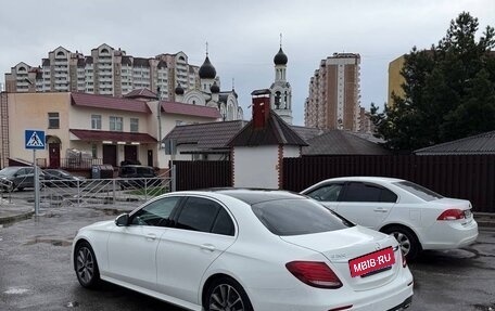 Mercedes-Benz E-Класс, 2016 год, 3 850 000 рублей, 5 фотография