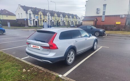 Volvo V90 Cross Country I рестайлинг, 2019 год, 2 400 000 рублей, 3 фотография