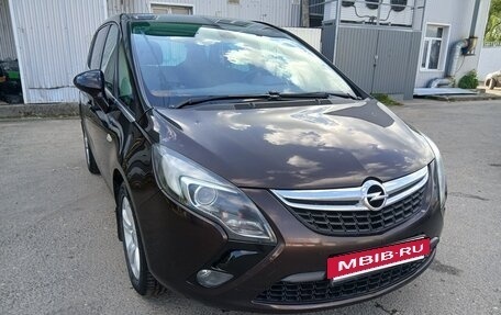 Opel Zafira C рестайлинг, 2012 год, 1 250 000 рублей, 4 фотография