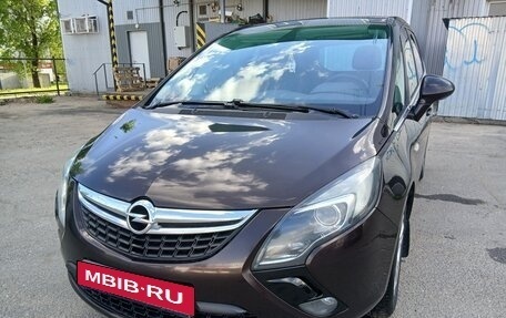 Opel Zafira C рестайлинг, 2012 год, 1 250 000 рублей, 3 фотография