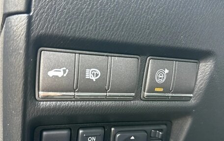 Nissan Patrol, 2013 год, 2 280 000 рублей, 20 фотография