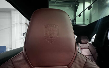 Porsche Cayenne III, 2025 год, 28 000 000 рублей, 13 фотография