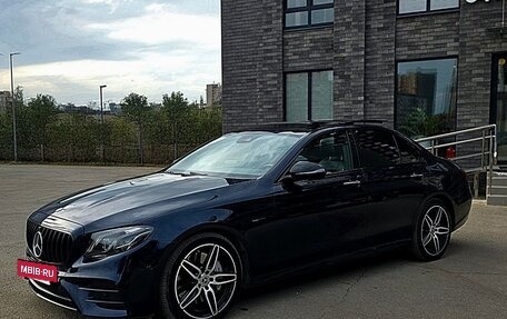 Mercedes-Benz E-Класс AMG, 2018 год, 4 995 000 рублей, 5 фотография