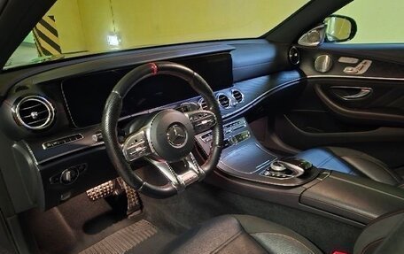 Mercedes-Benz E-Класс AMG, 2018 год, 4 995 000 рублей, 13 фотография