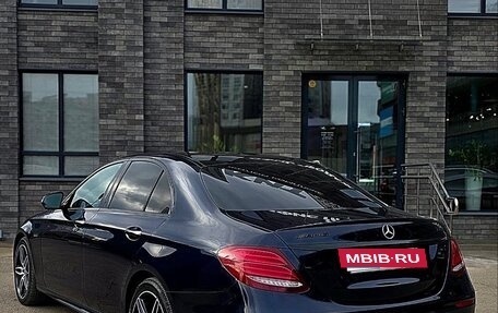 Mercedes-Benz E-Класс AMG, 2018 год, 4 995 000 рублей, 8 фотография