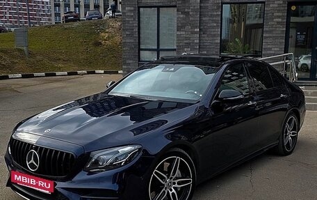 Mercedes-Benz E-Класс AMG, 2018 год, 4 995 000 рублей, 9 фотография