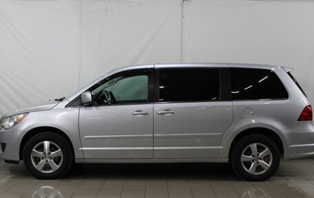 Volkswagen Routan, 2010 год, 1 170 000 рублей, 10 фотография