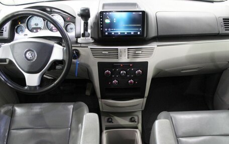 Volkswagen Routan, 2010 год, 1 170 000 рублей, 19 фотография