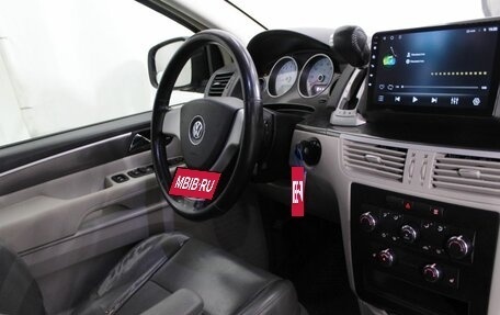 Volkswagen Routan, 2010 год, 1 170 000 рублей, 14 фотография