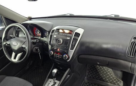 KIA cee'd I рестайлинг, 2011 год, 850 000 рублей, 20 фотография