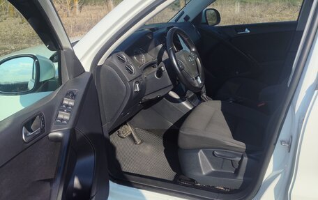 Volkswagen Tiguan I, 2015 год, 1 375 000 рублей, 10 фотография