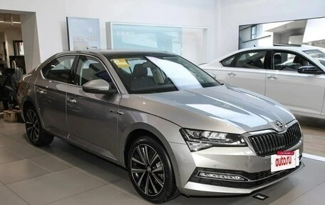 Skoda Superb III рестайлинг, 2026 год, 2 733 003 рублей, 2 фотография