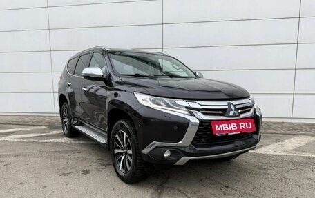 Mitsubishi Pajero Sport III рестайлинг, 2020 год, 2 920 000 рублей, 3 фотография