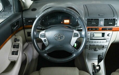 Toyota Avensis III рестайлинг, 2007 год, 997 000 рублей, 11 фотография