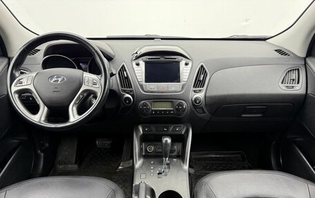 Hyundai ix35 I рестайлинг, 2015 год, 1 400 000 рублей, 12 фотография