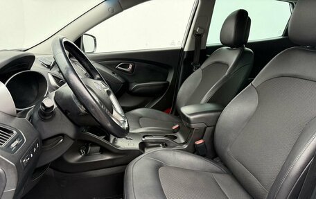 Hyundai ix35 I рестайлинг, 2015 год, 1 400 000 рублей, 10 фотография