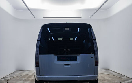 Hyundai Staria, 2022 год, 5 590 000 рублей, 5 фотография