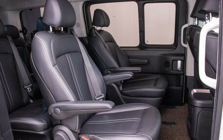 Hyundai Staria, 2022 год, 5 590 000 рублей, 9 фотография