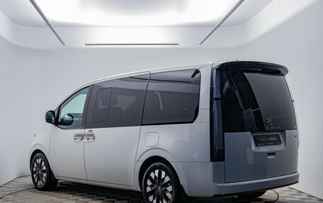 Hyundai Staria, 2022 год, 5 590 000 рублей, 6 фотография